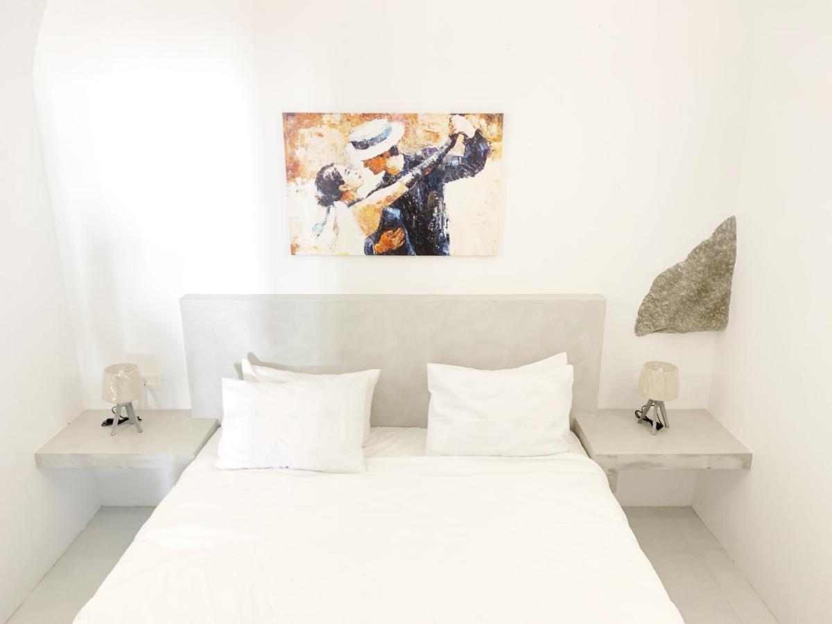 Poli Cave House Santorini Villa Fira  Bagian luar foto