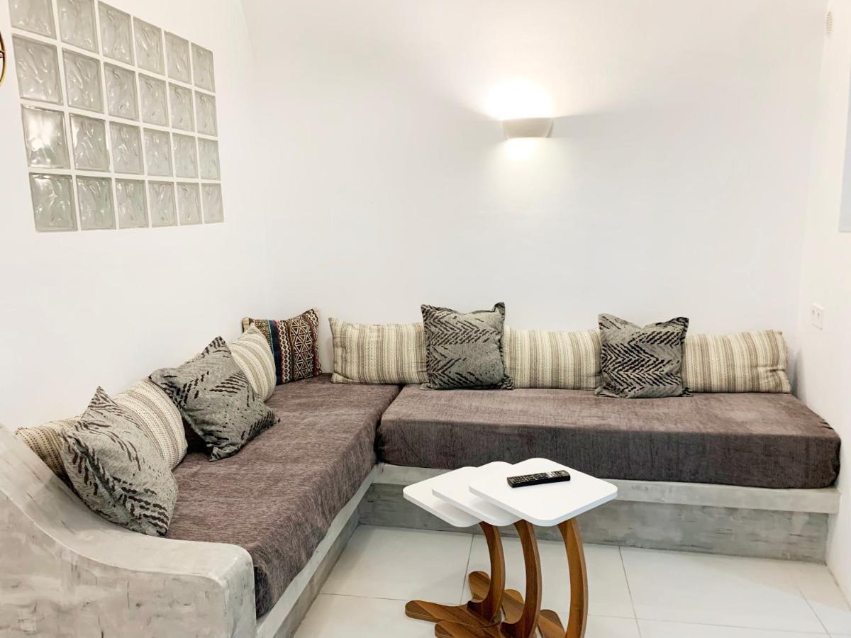 Poli Cave House Santorini Villa Fira  Bagian luar foto