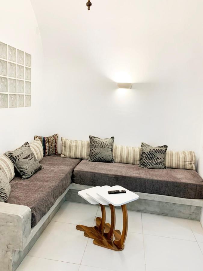 Poli Cave House Santorini Villa Fira  Bagian luar foto