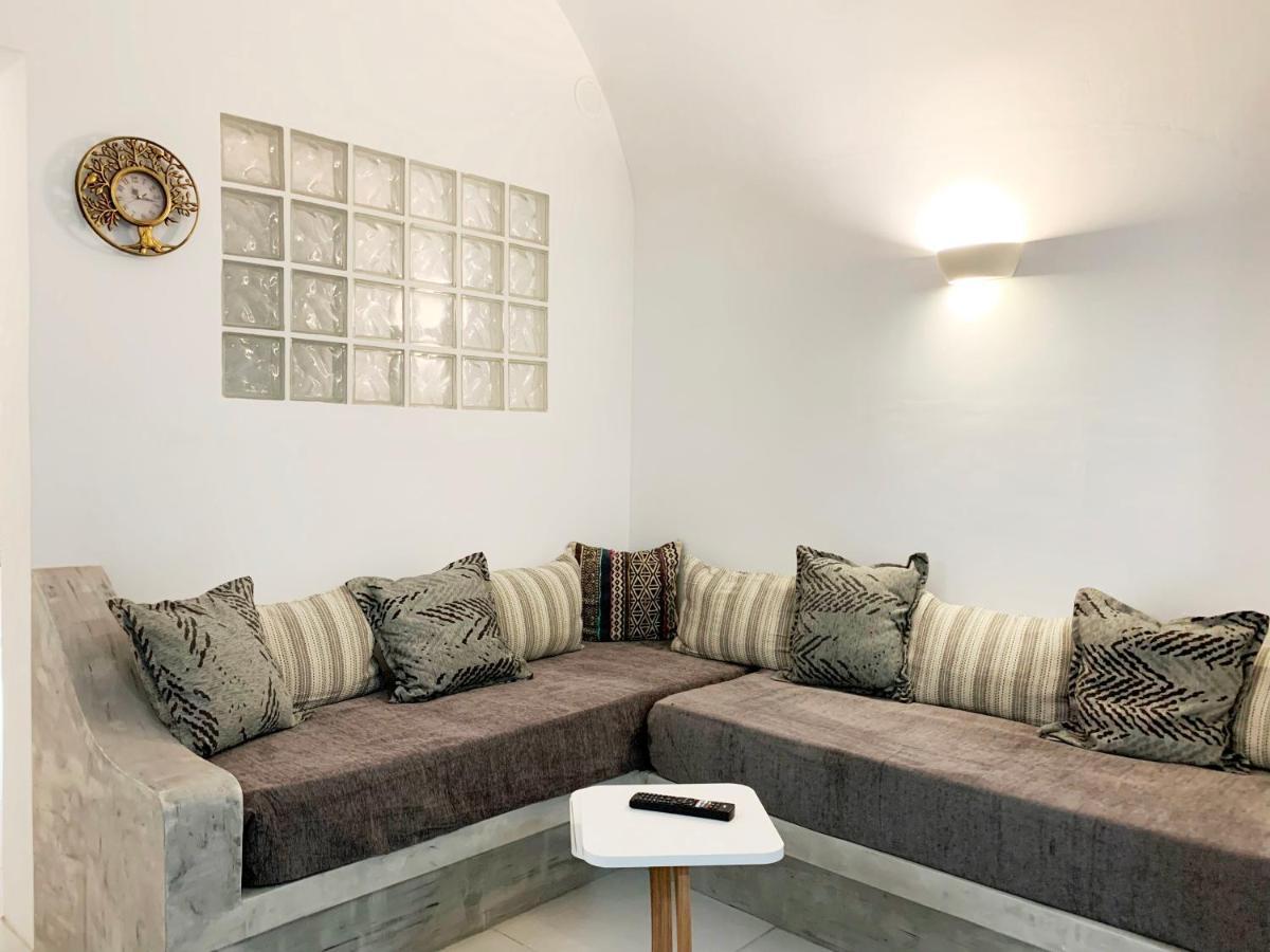 Poli Cave House Santorini Villa Fira  Bagian luar foto