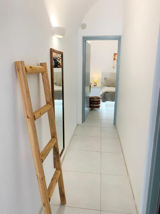 Poli Cave House Santorini Villa Fira  Bagian luar foto